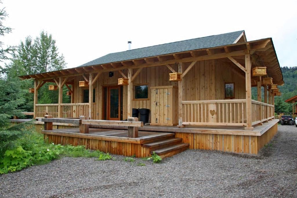 Ldr Lodge - Last Dollar Ranch Смитерс Экстерьер фото