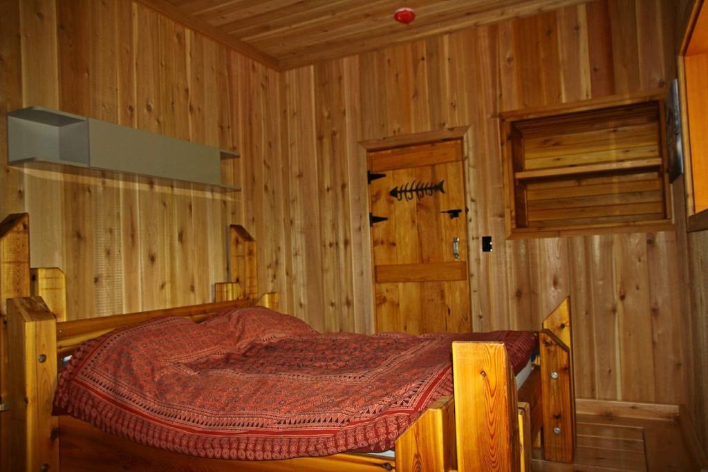 Ldr Lodge - Last Dollar Ranch Смитерс Экстерьер фото