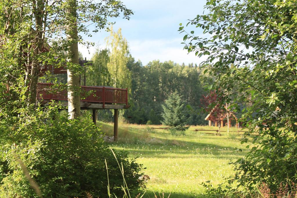 Ldr Lodge - Last Dollar Ranch Смитерс Экстерьер фото